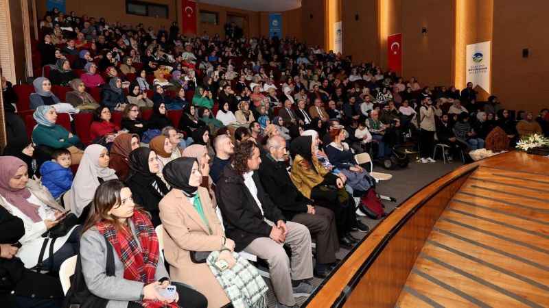 Mevlana 750. yıldönümünde Sakarya'da anıldı Mevlana 750. yıldönümünde Sakarya'da anıldı