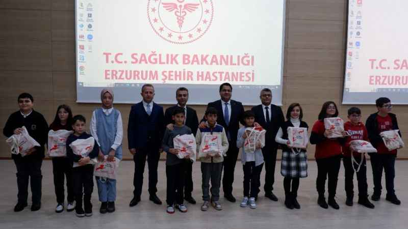 Çocuklar çizimleriyle organ bağışını anlattı Çocuklar çizimleriyle organ bağışını anlattı