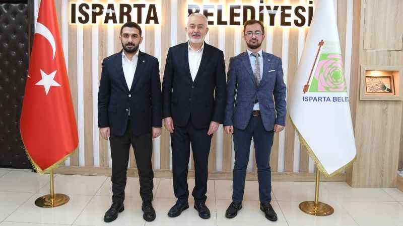 Başkan Başdeğirmen: "Gençler bizim geleceğimiz" Başkan Başdeğirmen: "Gençler bizim geleceğimiz"