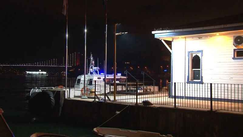 İstanbul Boğazı'nda erkek cesedi bulundu İstanbul Boğazı'nda erkek cesedi bulundu