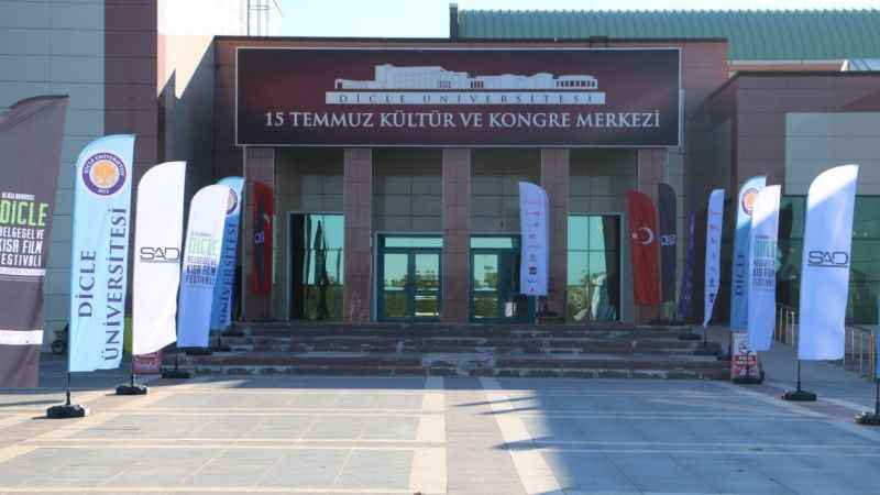 1. Uluslararası Dicle Belgesel ve Kısa Film Festivali başladı 1. Uluslararası Dicle Belgesel ve Kısa Film Festivali başladı