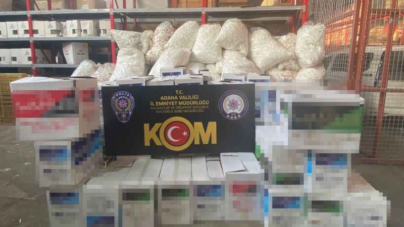 Adana’da 5 milyon 916 bin TL değerinde gümrük kaçağı makaron ele geçirildi Adana’da 5 milyon 916 bin TL değerinde gümrük kaçağı makaron ele geçirildi
