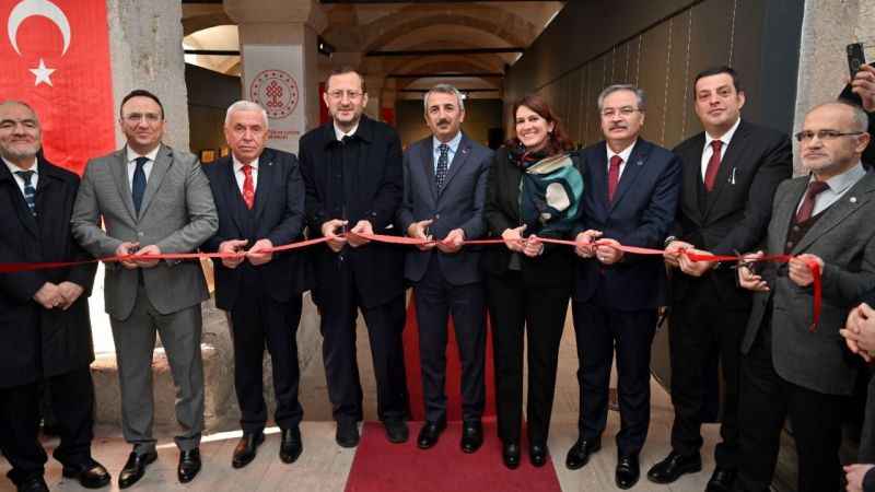 Edirne'de “Konuşan Yazılar” sergisi sanatseverlerle buluştu Edirne'de “Konuşan Yazılar” sergisi sanatseverlerle buluştu