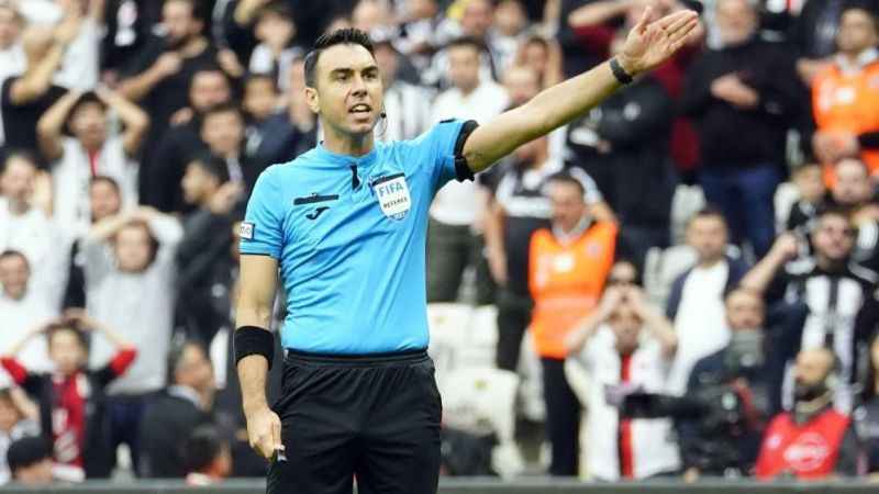 Arda Kardeşler, Fenerbahçe - Galatasaray derbisinde düdük çalacak Arda Kardeşler, Fenerbahçe - Galatasaray derbisinde düdük çalacak