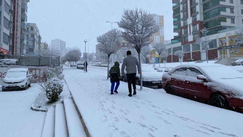 Kastamonu'da kar sürprizi