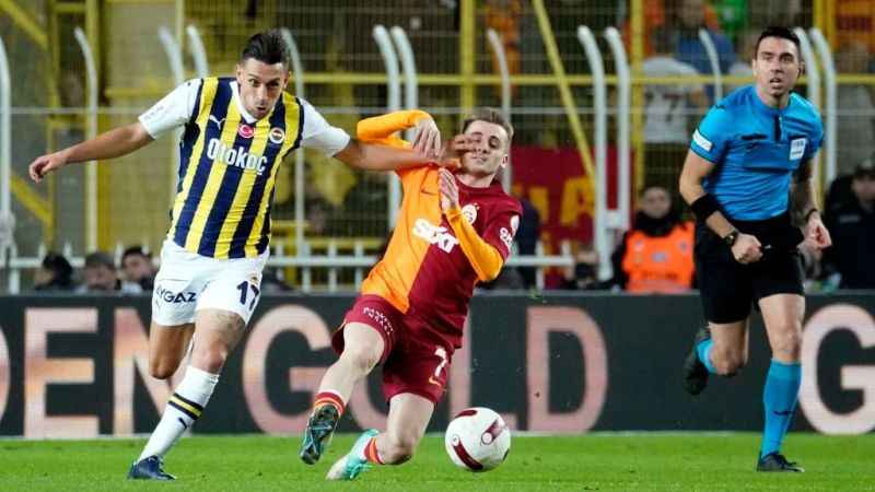 Fenerbahçe'de İrfan Can Kahveci, İstanbulspor maçında cezalı Fenerbahçe'de İrfan Can Kahveci, İstanbulspor maçında cezalı