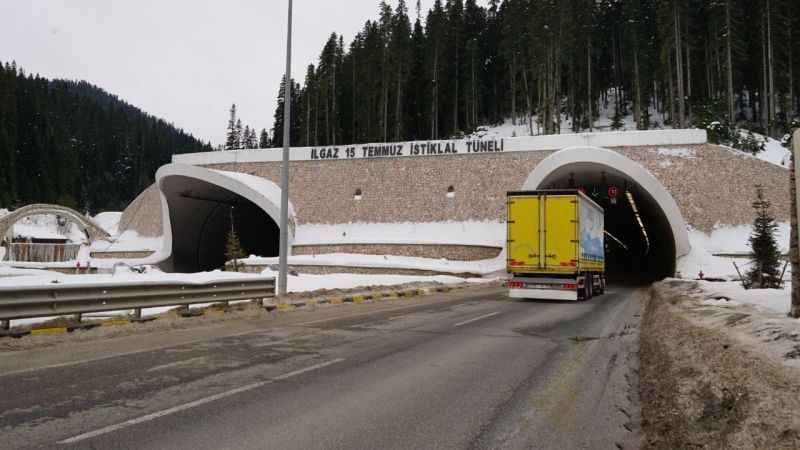 Ilgaz Tüneli'nden ekonomiye 1 milyar liralık katkı