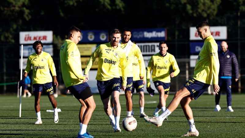 Fenerbahçe, Süper Kupa hazırlıklarına tam gaz devam ediyor Fenerbahçe, Süper Kupa hazırlıklarına tam gaz devam ediyor