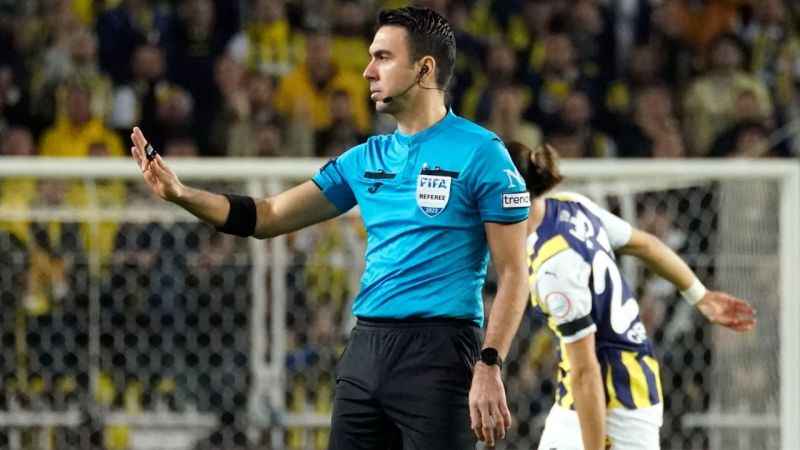 Süper Lig'de bu sezon en fazla düdük çalan hakemler belli oldu 