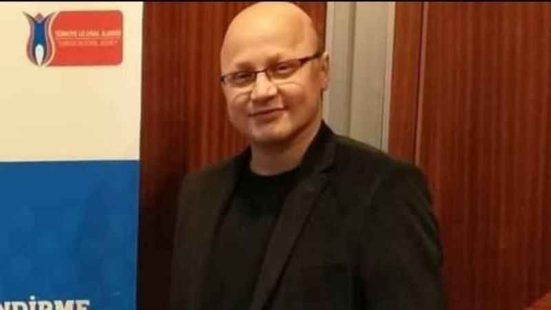 Bingöl'de halı sahada kalp krizi geçiren Mehmet Selçuk Tulgar hayatını kaybetti
