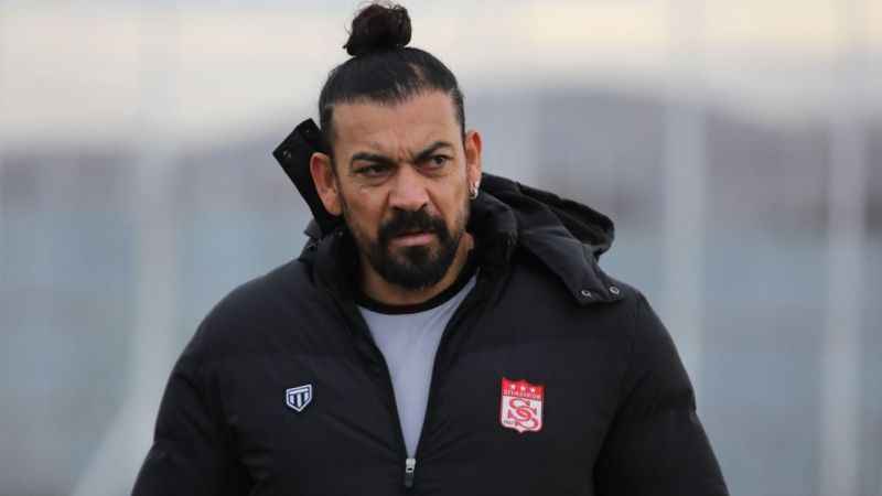 Sivasspor'da bir dönem daha sona erdi Sivasspor'da bir dönem daha sona erdi