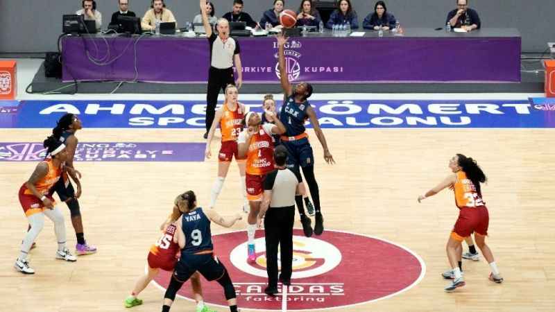 Galatasaray, ING Kadınlar Türkiye Kupası'nda çeyrek finalde elendi Galatasaray, ING Kadınlar Türkiye Kupası'nda çeyrek finalde elendi