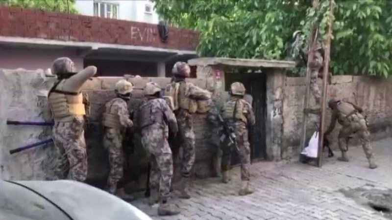 Batman’da terör örgütü DEAŞ’ın finans ağına darbe