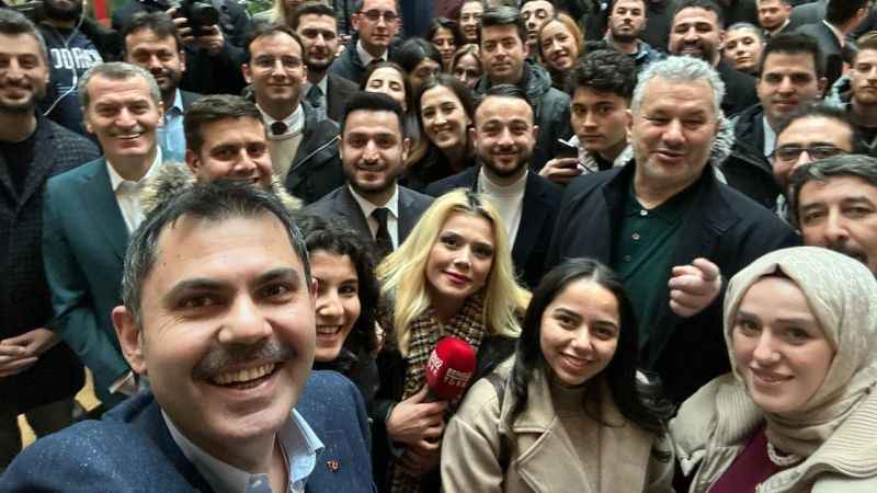 Kurum'dan gazetecilere "Marmaray" sözü Kurum'dan gazetecilere "Marmaray" sözü
