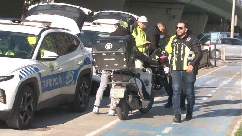 Yürüyüş yolunda motor kullanan sürücülere 43 bin 576 TL ceza