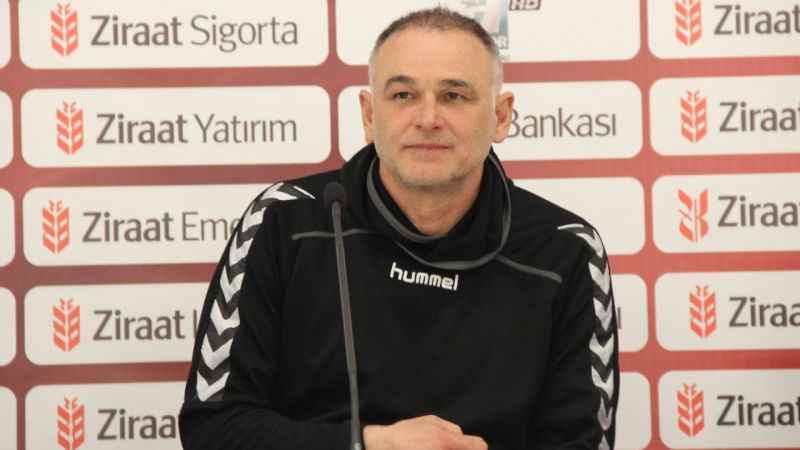 Konyaspor'un yeni teknik direktörü: Fahrudin Omerovic Konyaspor'un yeni teknik direktörü: Fahrudin Omerovic