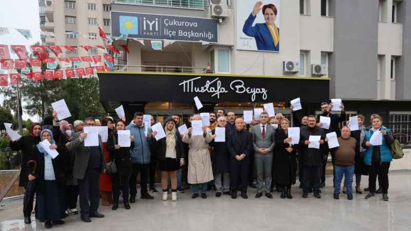 İYİ Parti’de istifa depremi: Toplu istifalar devam ediyor İYİ Parti’de istifa depremi: Toplu istifalar devam ediyor