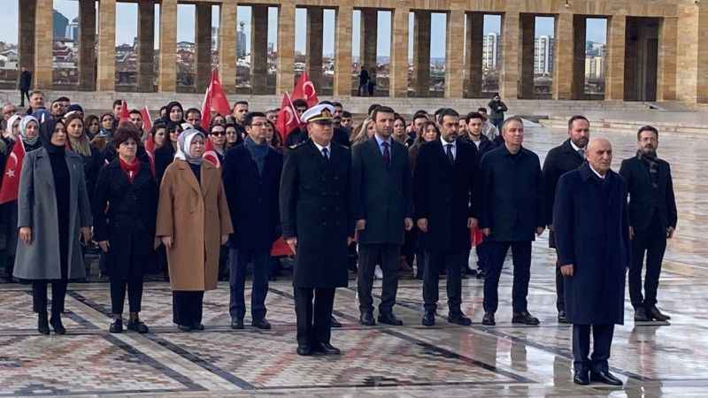 ABB Başkan Adayı Altınok Anıtkabir’de ABB Başkan Adayı Altınok Anıtkabir’de