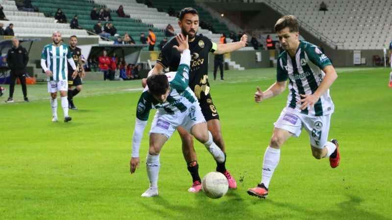 Giresunspor evinde Çorum FK'ye 3-0 kaybetti