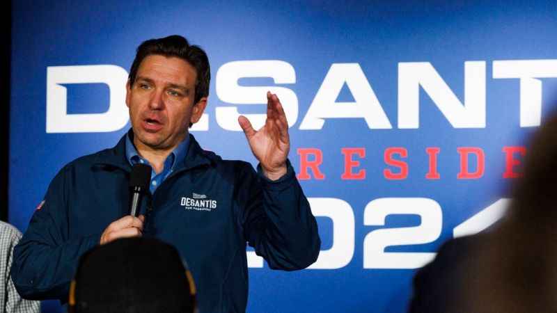 Cumhuriyetçi DeSantis, ABD Başkanlık yarışından Trump lehine çekildi