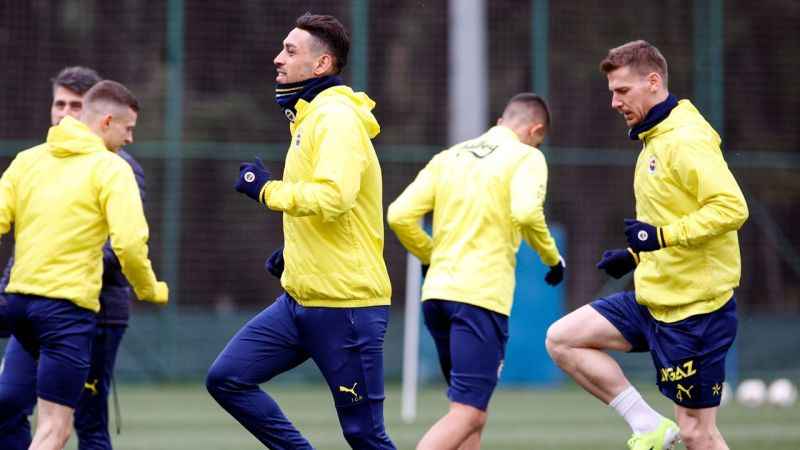 Fenerbahçe, MKE Ankaragücü maçı hazırlıklarını sürdürdü Fenerbahçe, MKE Ankaragücü maçı hazırlıklarını sürdürdü