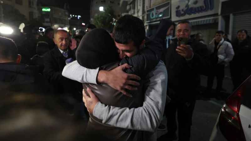 Reuters: “Hamas her biri 45 gün sürecek 3 aşamalı esir takası ve ateşkes önerdi”