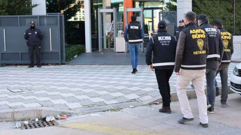 İzmir'de 2,5 milyarlık büyük vurgun