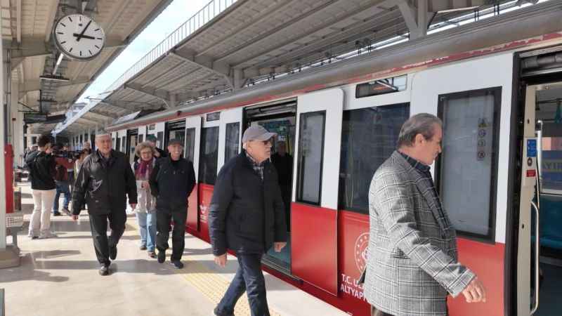 Sirkeci -Kazlıçeşme Raylı Sistem Hattı’nı bir haftada 80 bin yolcu kullandı