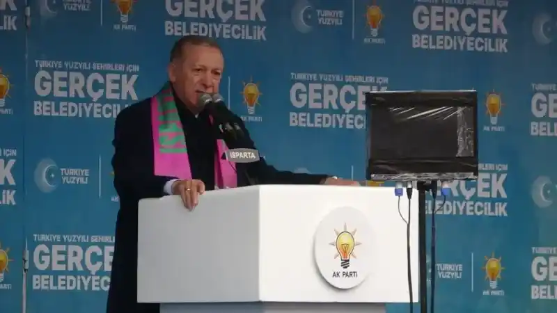 Cumhurbaşkanı Erdoğan: Çantalar dolusu bu paraların kimden alındığı, nereye harcandığı şeffaf bir şekilde açıklanmalıdır
