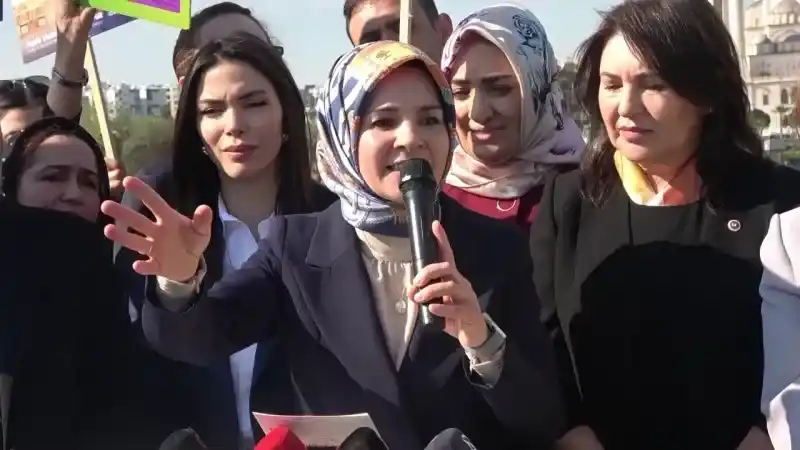 Bakan Göktaş: “Kadınlarımızı güçlendirmek için çalışmalarımızı büyük bir kararlılıkla sürdürüyoruz