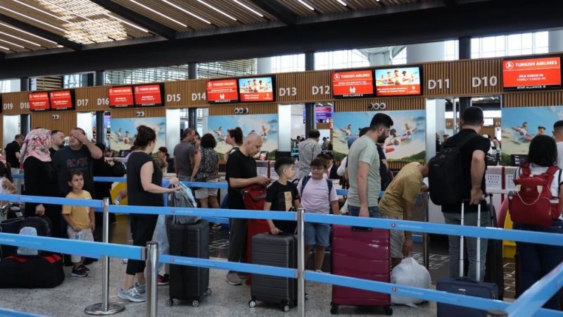 Yurt dışı çıkış harç pulu 500 lira oldu