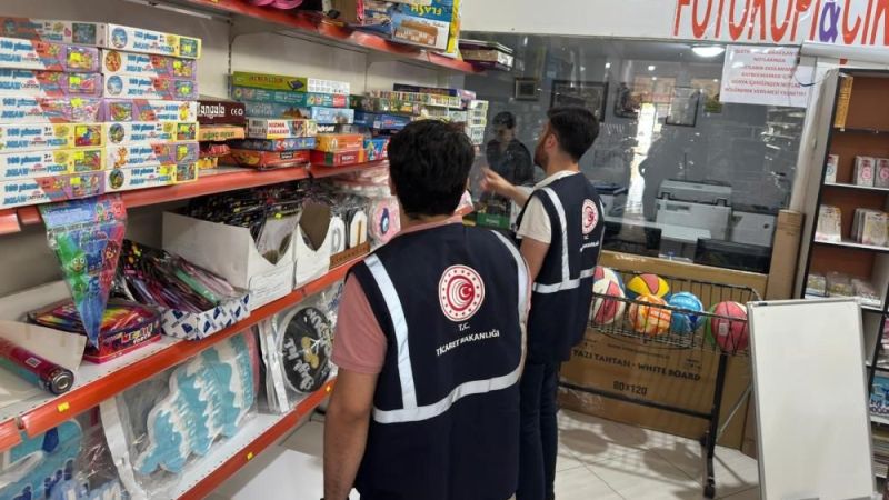 Ticaret Bakanlığının denetimlerinde 8 ayda 815 milyon liradan fazla ceza kesildi Ticaret Bakanlığının denetimlerinde 8 ayda 815 milyon liradan fazla ceza kesildi