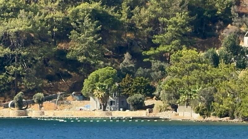 Komedyen Gökbakar’ın evi mühürlendi Komedyen Gökbakar’ın evi mühürlendi