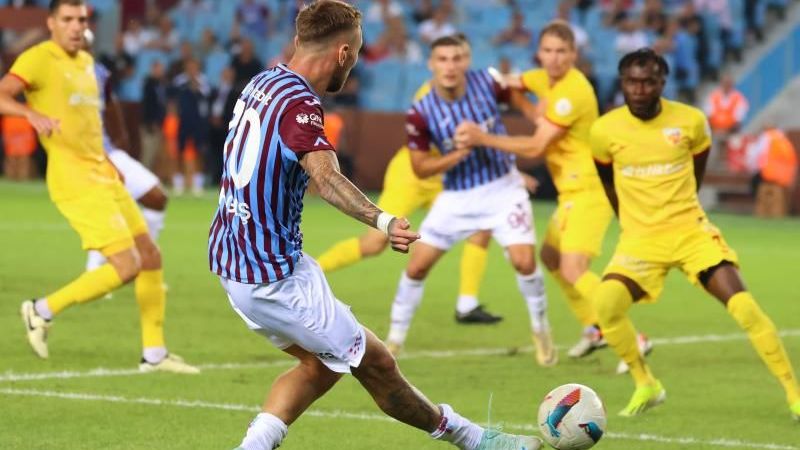 Trabzon 1 puanı uzatma dakikalarında aldı
