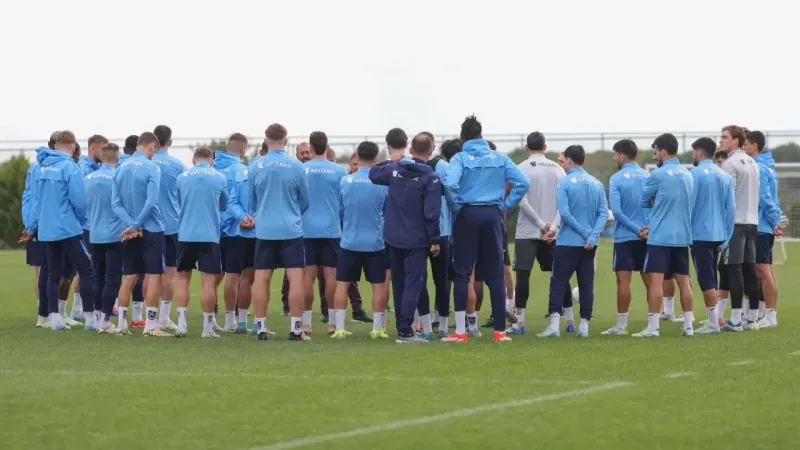 Trabzonspor'da, Fenerbahçe maçı öncesi derin sessizlik hakim