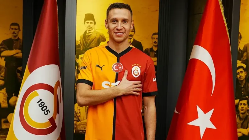 Przemyslaw Frankowski, Galatasaray'ın 3. Polonyalı futbolcusu oldu Przemyslaw Frankowski, Galatasaray'ın 3. Polonyalı futbolcusu oldu