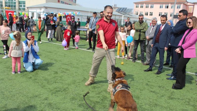 Depremzede Çocukların Nevruz Coşkusu