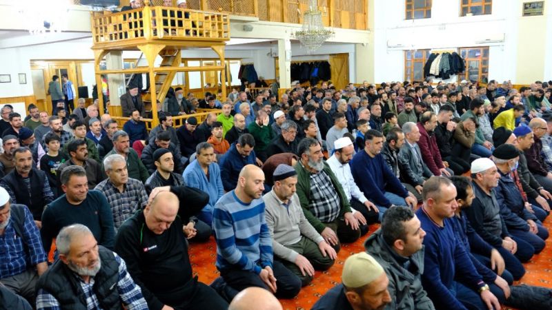 Erzincan'da Enderun usulü teravih