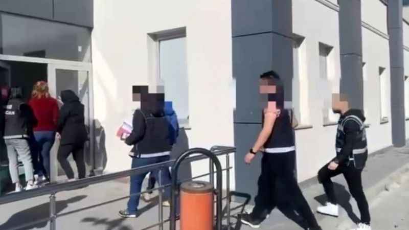 Midede uyuşturucu sevkiyatı Midede uyuşturucu sevkiyatı