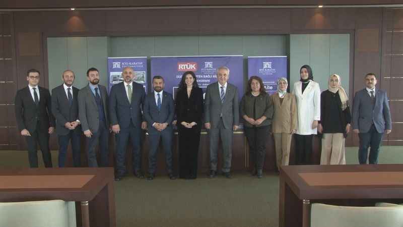 RTÜK'ten Dijitale Kalpten Bağlı Aile kitabı