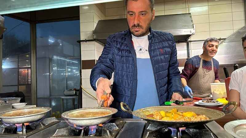  Elazığ'da iftarın yıldızı: Sac Tava