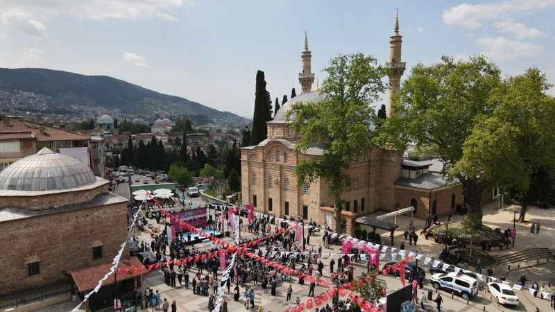 600 yıllık gelenek 'Erguvan Bayramı' 600 yıllık gelenek 'Erguvan Bayramı'