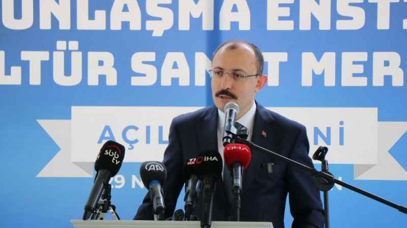 Kadınların okullaşma oranı erkekleri geçti Kadınların okullaşma oranı erkekleri geçti