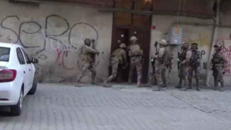 DEAŞ operasyonunda 13 tutuklama DEAŞ operasyonunda 13 tutuklama