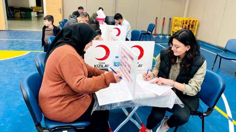 19 Mayıs'ta 1919 ünite kan bağışı hedeflendi 19 Mayıs'ta 1919 ünite kan bağışı hedeflendi