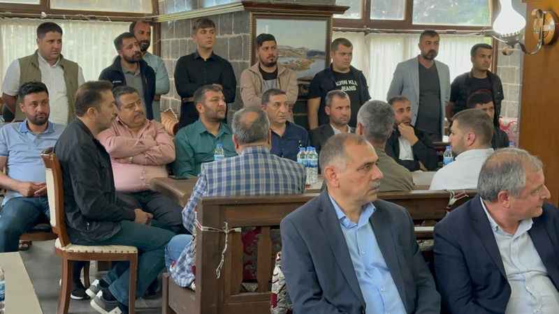 Aşiret liderleri uyuşturucuya karşı Aşiret liderleri uyuşturucuya karşı