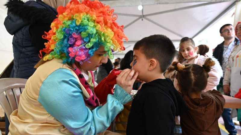 Isparta’da gül festivali coşkusu devam ediyor Isparta’da gül festivali coşkusu devam ediyor