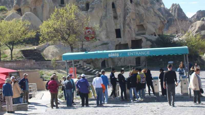 Kapadokya Mayıs ayında turist akınına uğradı Kapadokya Mayıs ayında turist akınına uğradı