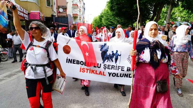 Atatürk ve İstiklal Yolu Yürüyüşü 4 gün sürdü Atatürk ve İstiklal Yolu Yürüyüşü 4 gün sürdü