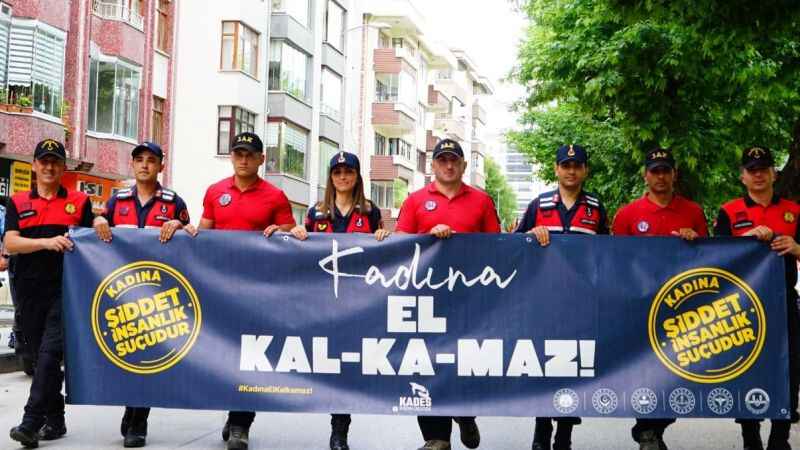 Atatürk ve İstiklal Yolu Yürüyüşü 4 gün sürdü Atatürk ve İstiklal Yolu Yürüyüşü 4 gün sürdü